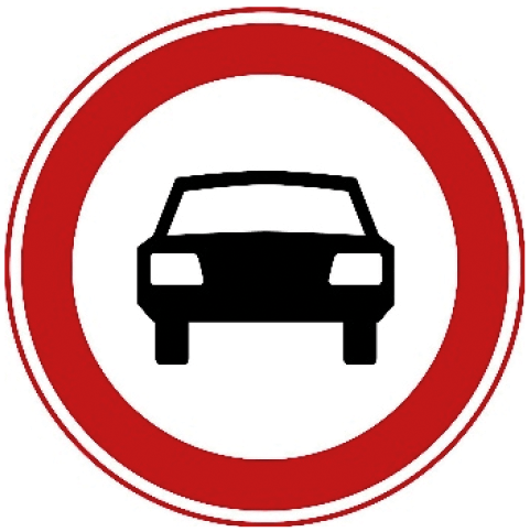 Gesloten voor motorvoertuigen op meer dan twee wielen.