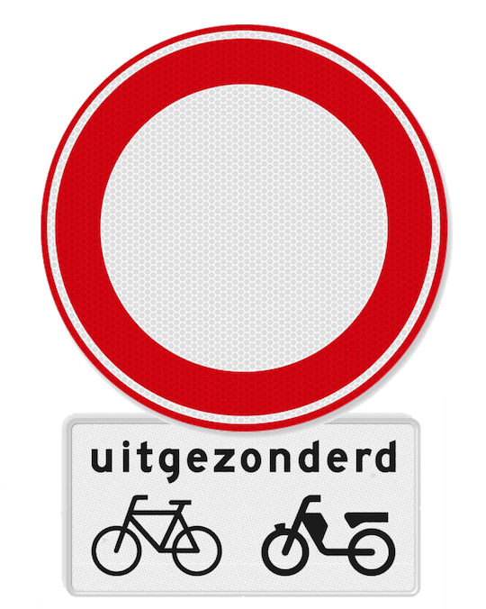 Verboden toegang bord met onderbord uitgezonderd voor fietser, snorfietsers en bromfieters